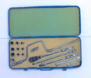SNAP-ON 17PC 3/8DR. 12P METRIC SOCKET SET