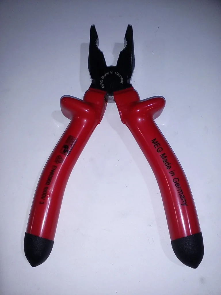 MEG 200MM/8" COMBINATION PLIERS