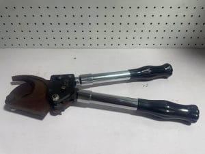 J52 500MM RATCHET CABLE CUTTER