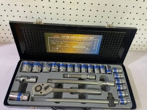 RAIDER 6PT 1/2” DR 10-32MM 24PCS SOCKET SET – METRIC