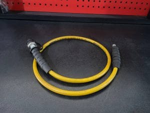 ENERPAC HC7206 6FT 3/8 NPT + CH-604  HOSE WITH COUPLER