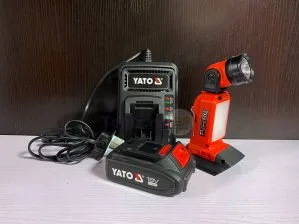 YT-829691 MOVABLE HEAD FLASH
